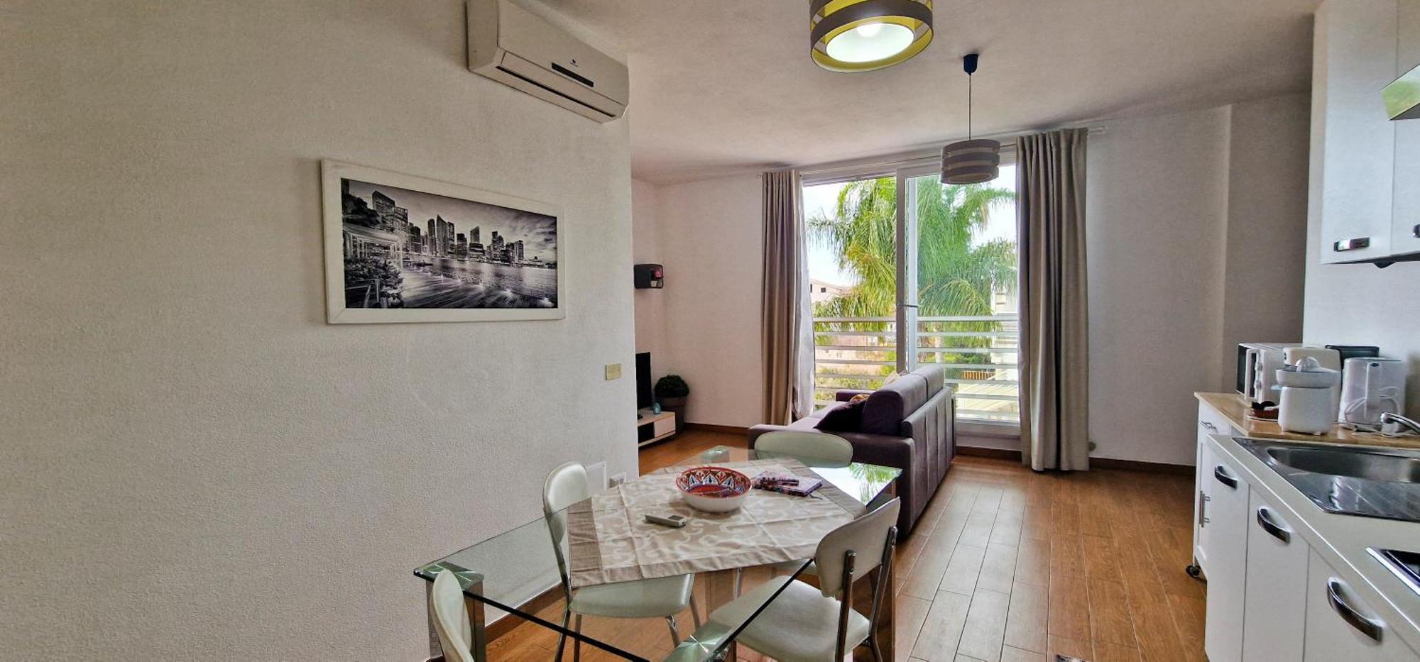 Casa Vacanze Rebecca Pula Bagian luar foto